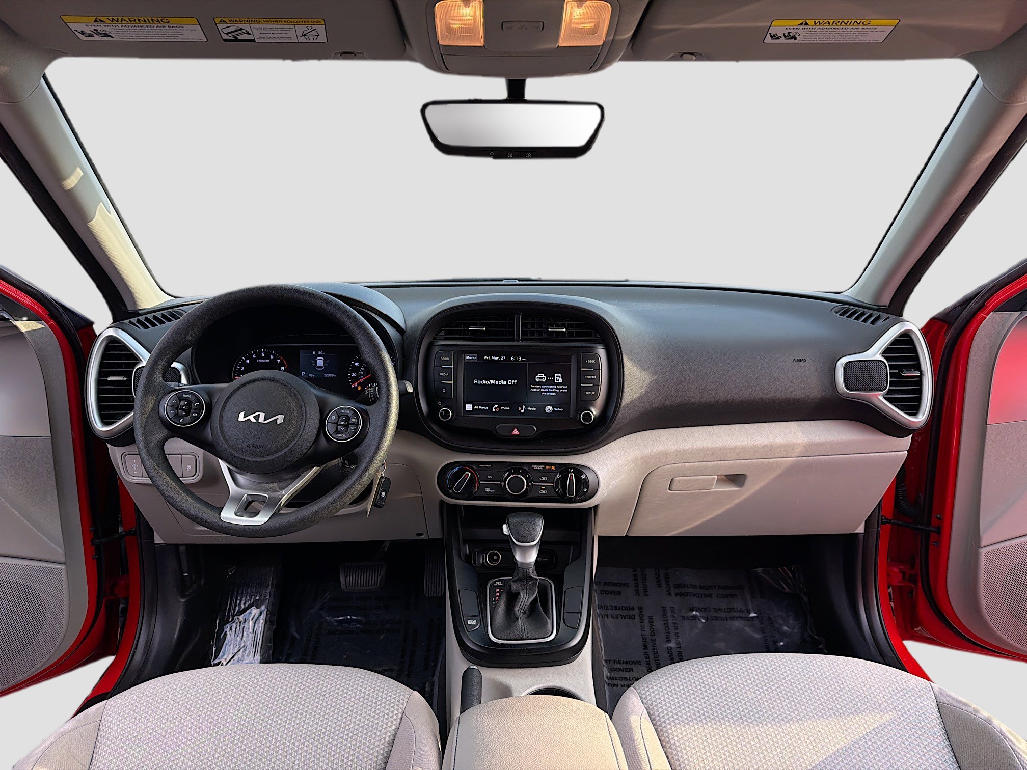 Used 2022 Kia Soul LX image 3