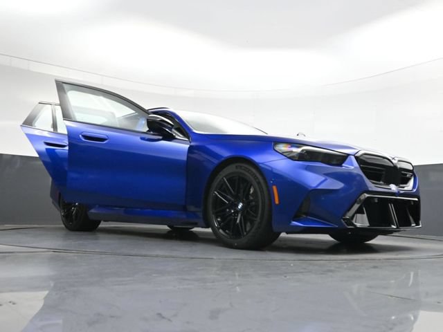 New 2027 BMW M5 Touring AWD/4WD image 42