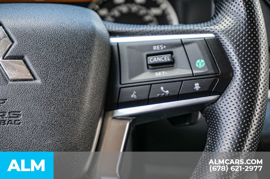 Used 2024 Mitsubishi Outlander SE AWD/4WD image 31