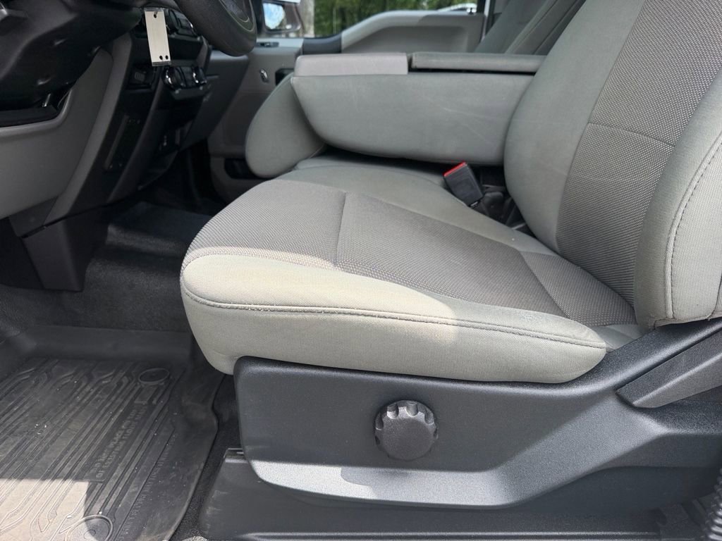 Used 2020 Ford F250 XL w/ STX Appearance Package AWD/4WD image 11