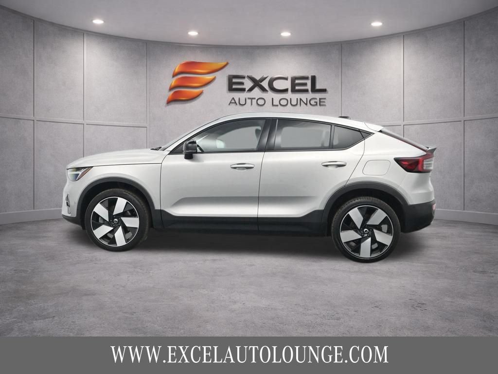 Used 2023 Volvo C40 P8 Recharge Ultimate AWD/4WD image 3
