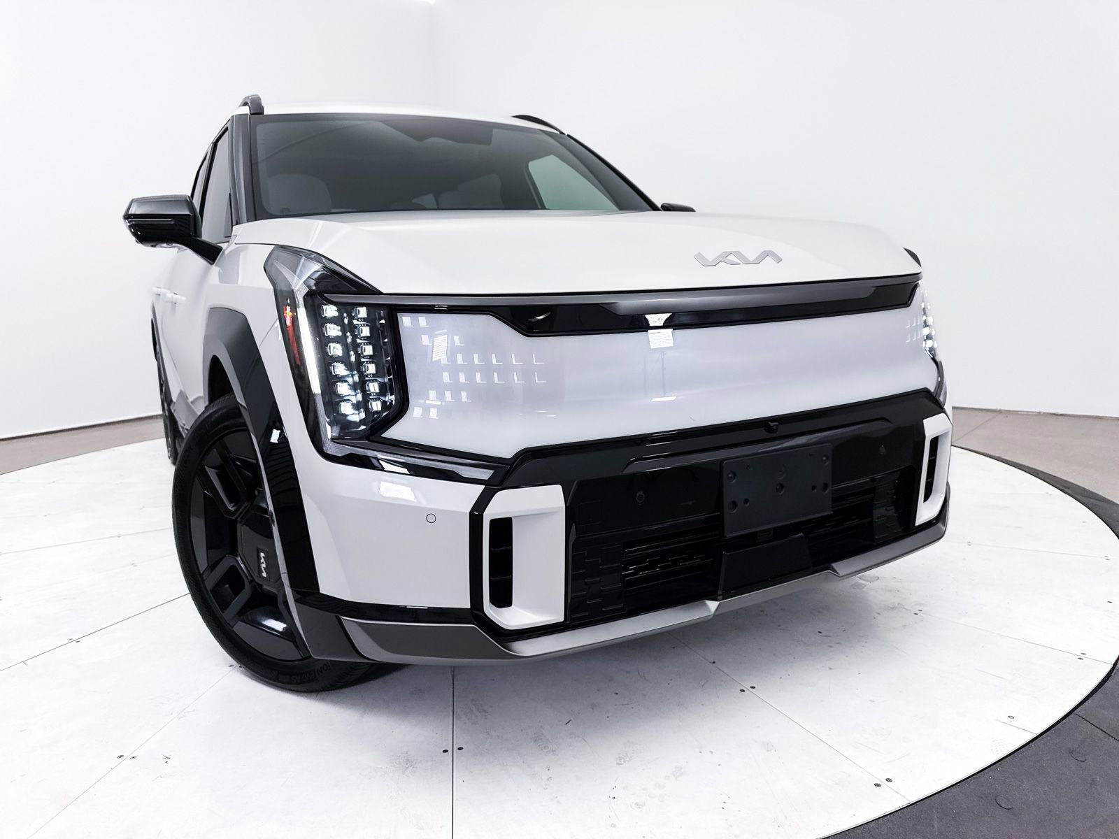 Used 2024 Kia EV9 GT-Line image 8