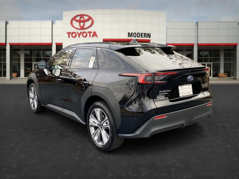 Used 2024 Subaru Solterra Touring image 3