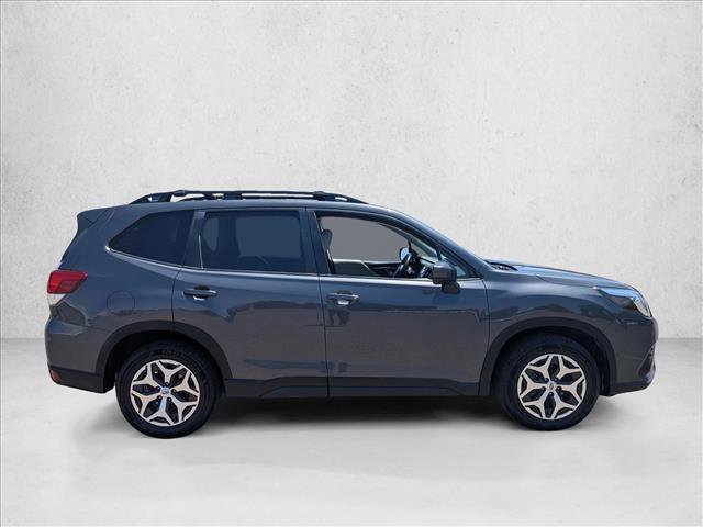 Used 2022 Subaru Forester Premium AWD/4WD video 4