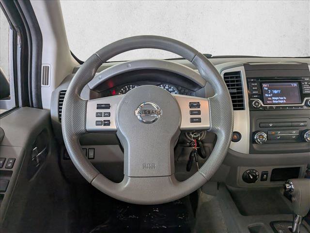 Used 2018 Nissan Frontier SV AWD/4WD image 13