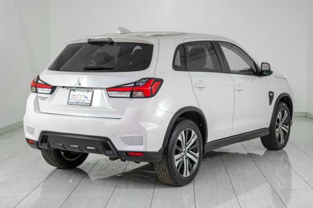 Used 2020 Mitsubishi Outlander Sport ES image 6