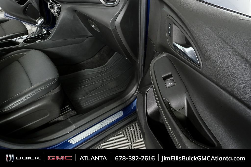 Used 2023 Buick Encore GX Select image 23