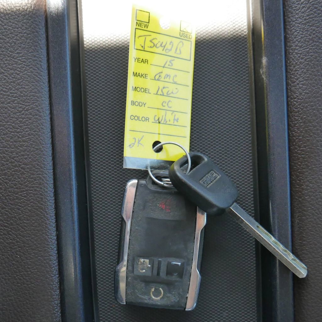 Used 2015 GMC Sierra 1500 SLT w/ SLT Crew Cab Value Package image 44