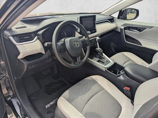 Used 2025 Toyota RAV4 XLE w/ Convenience Package FWD image 10