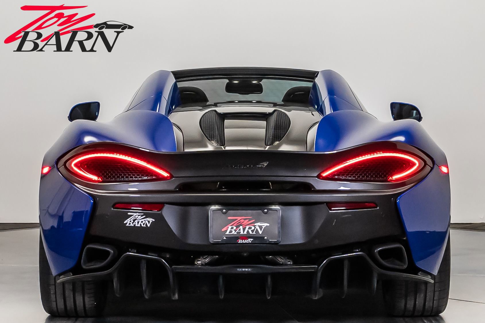 Used 2019 McLaren 570S Spider image 4