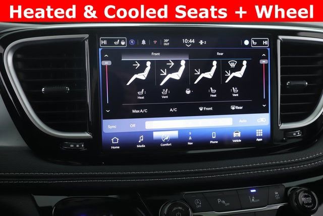 New 2026 Chrysler Pacifica Limited w/ S Appearance Package image 4