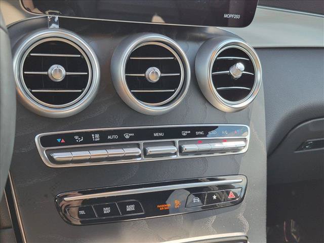 Used 2021 Mercedes-Benz GLC 300 4MATIC image 13