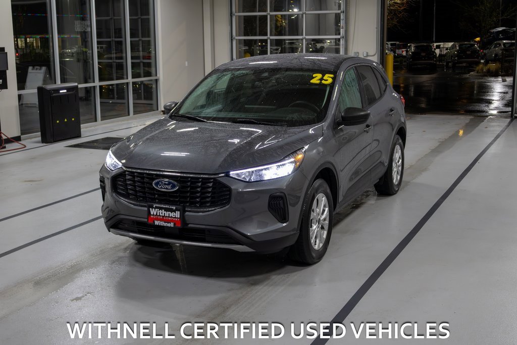 Used 2025 Ford Escape Active w/ Tech Pack #1 image 1