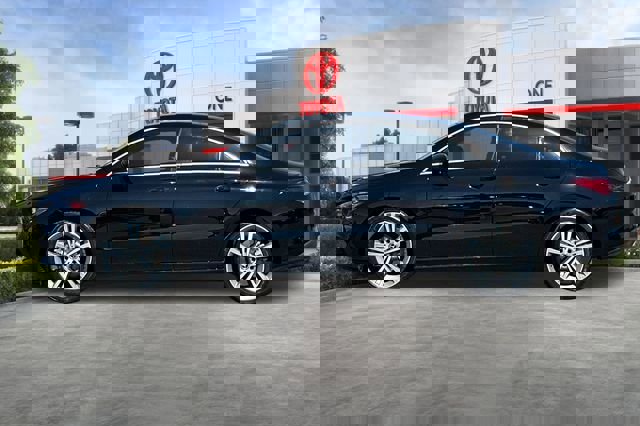 Used 2020 Mercedes-Benz CLA 250 image 8