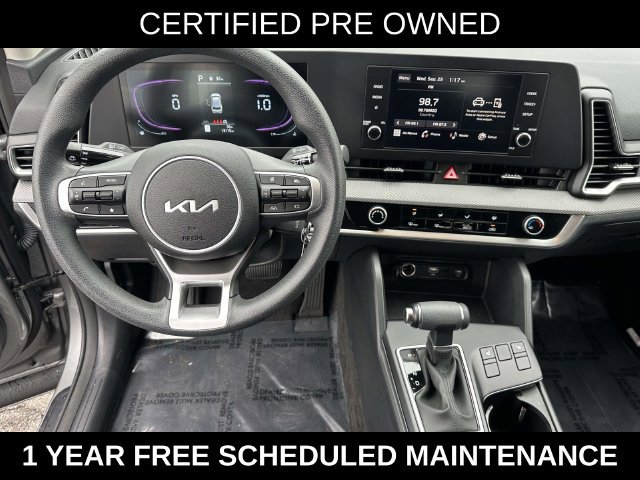 Used 2025 Kia Sportage LX AWD/4WD image 18