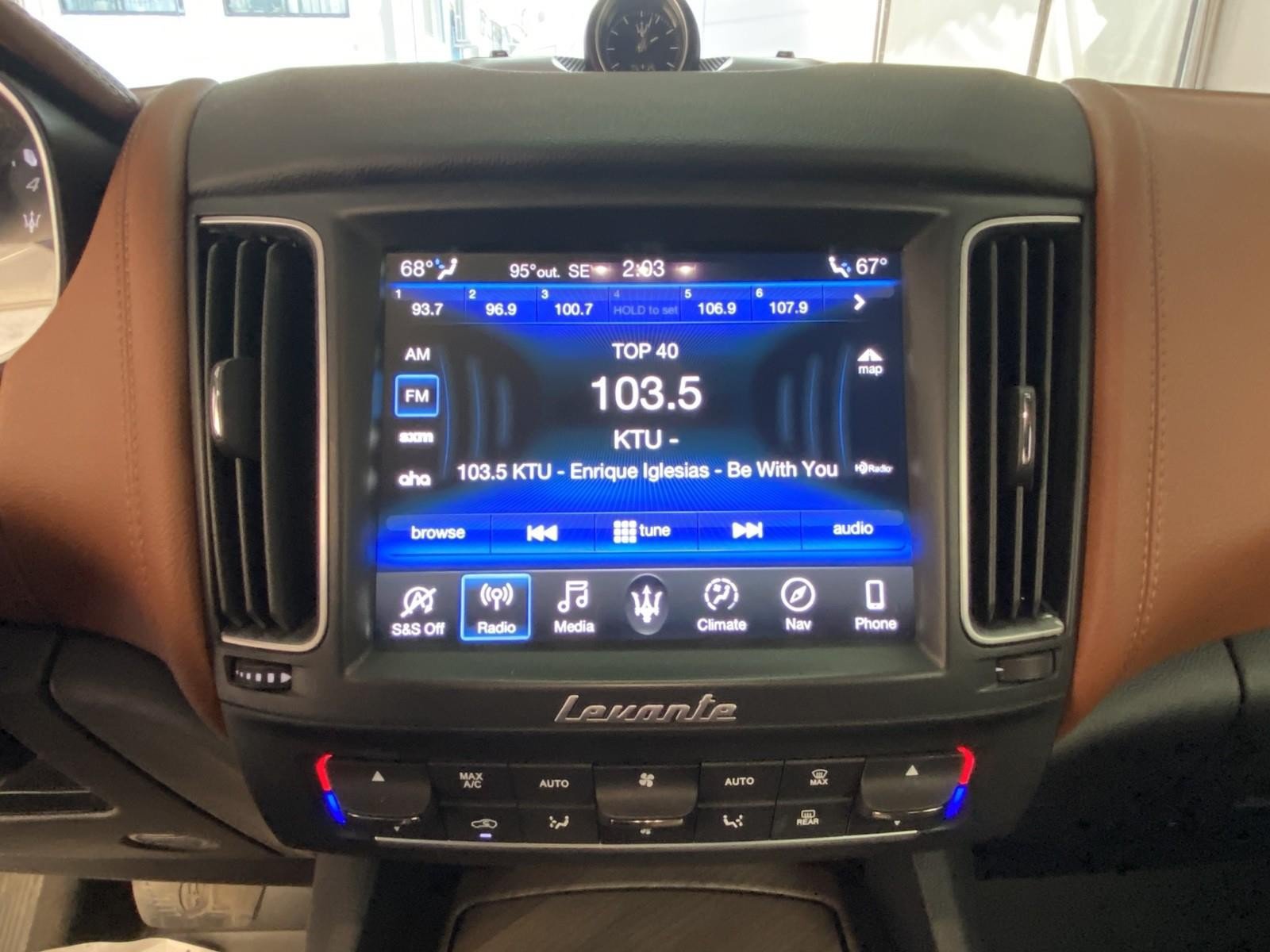 Used 2019 Maserati Levante AWD/4WD image 24