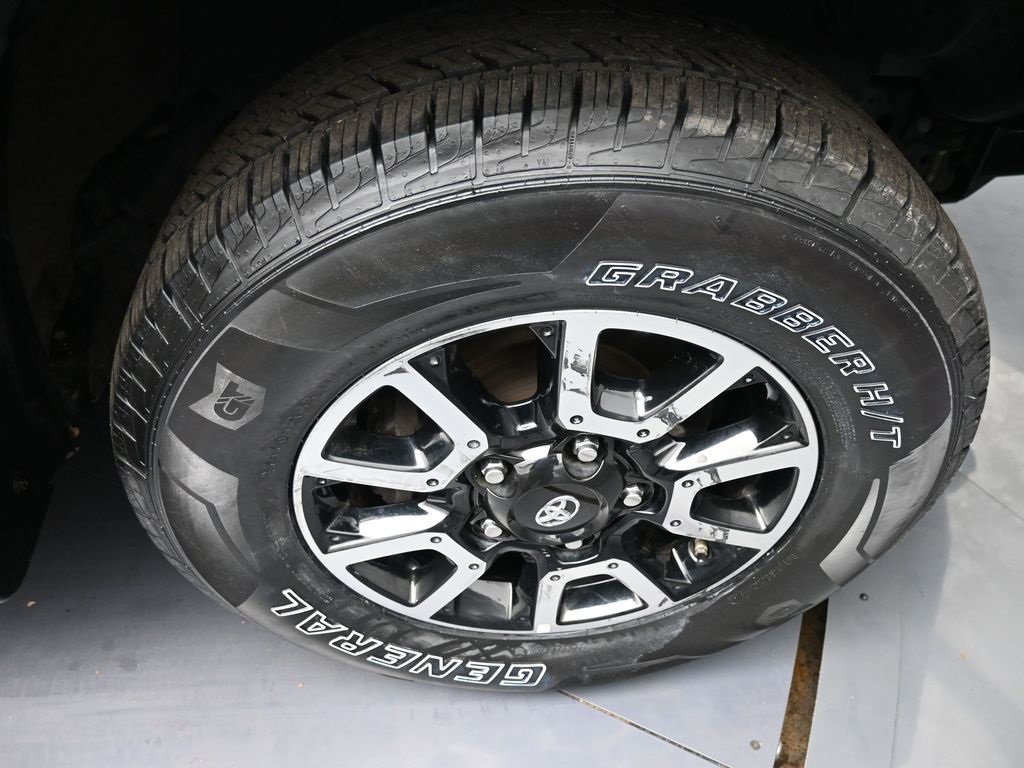Certified 2020 Toyota Tundra 1794 Edition image 13