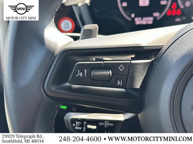 Used 2024 Porsche Cayenne AWD/4WD image 26