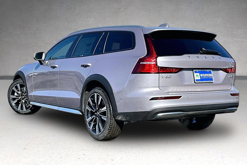 New 2026 Volvo V60 B5 Cross Country Ultra w/ Protection Package Premier AWD/4WD image 3