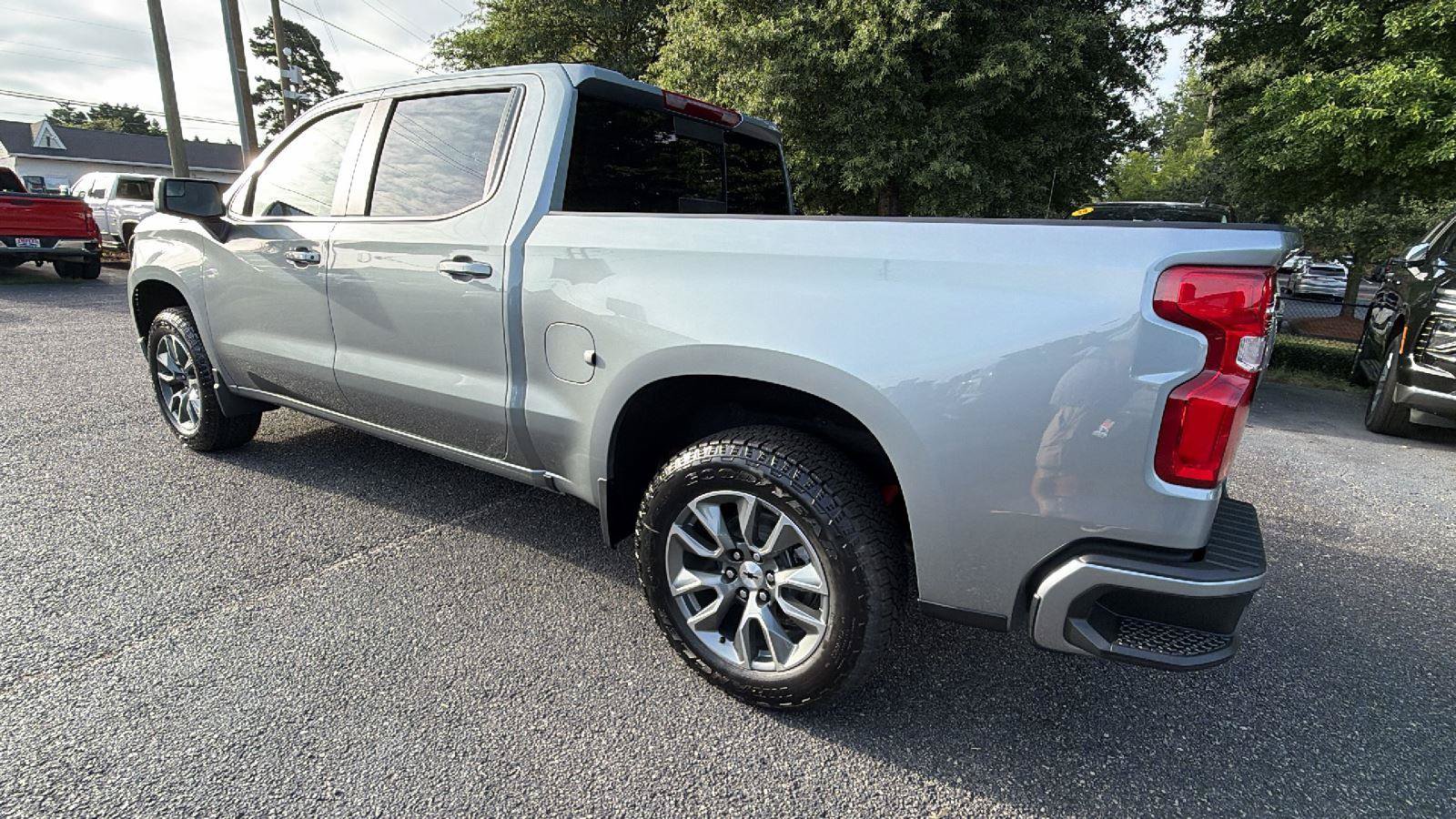 New 2026 Chevrolet Silverado 1500 RST AWD/4WD image 10