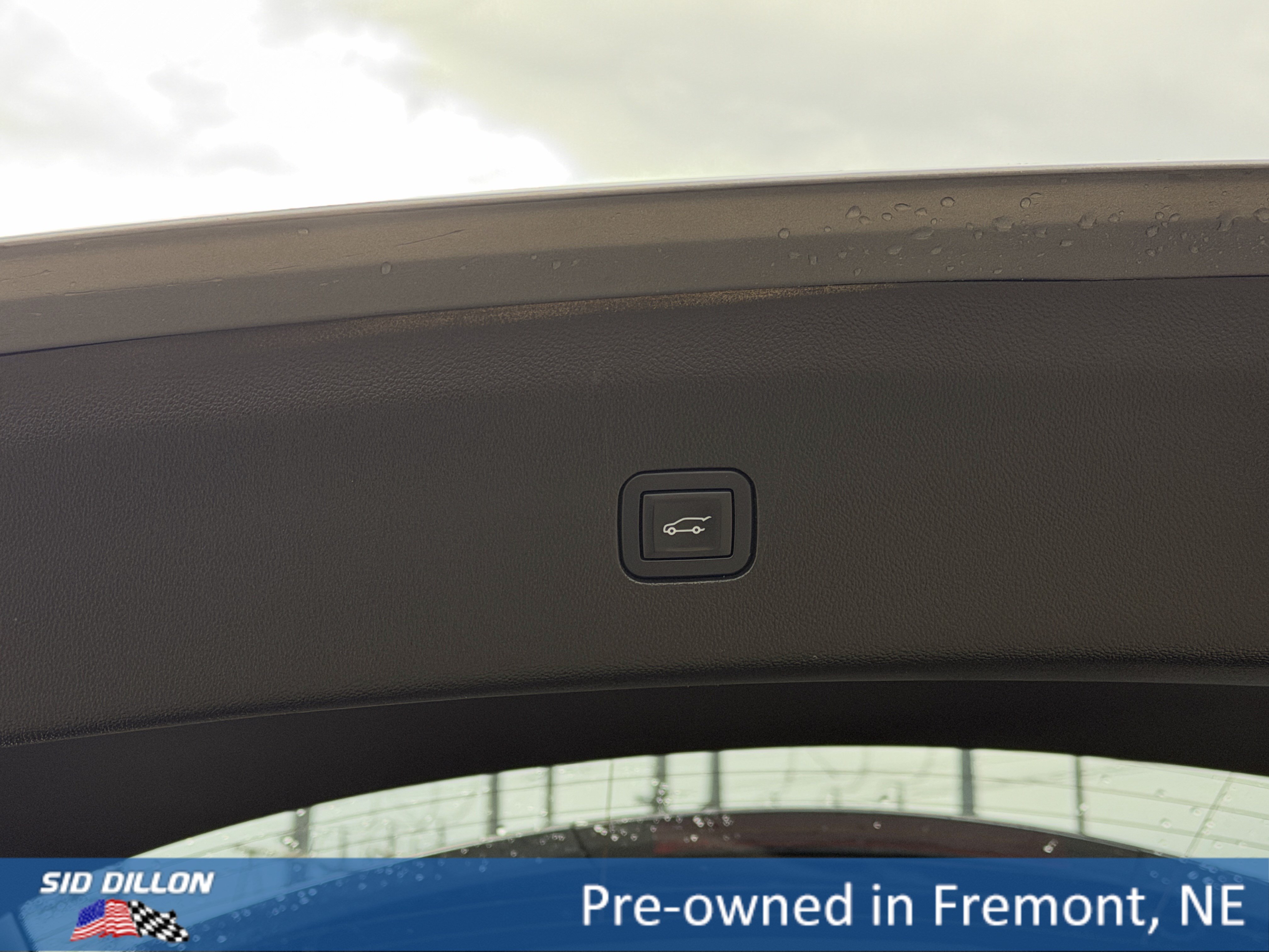 Certified 2019 Buick Enclave Essence AWD/4WD image 6