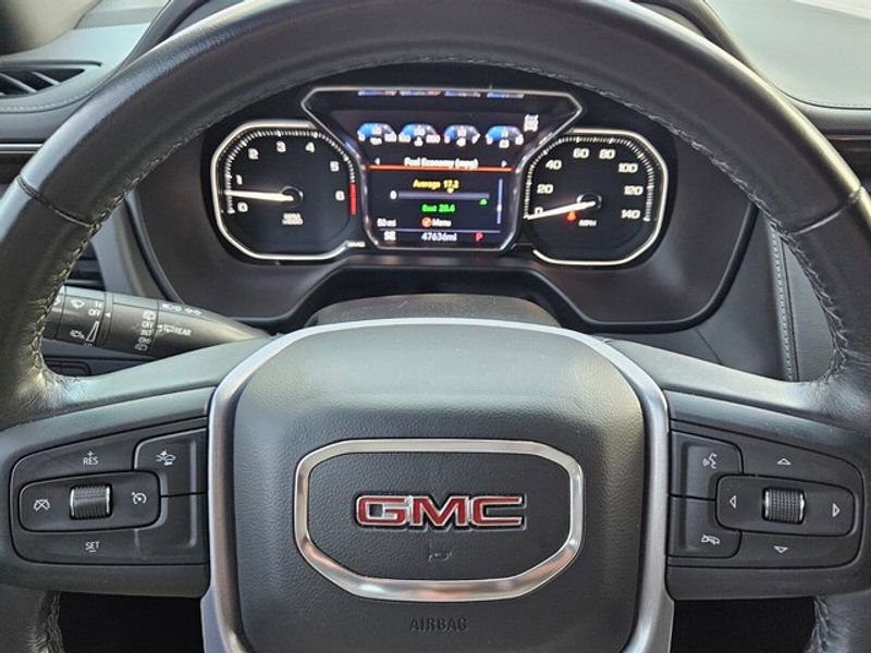 Used 2021 GMC Yukon SLE image 23