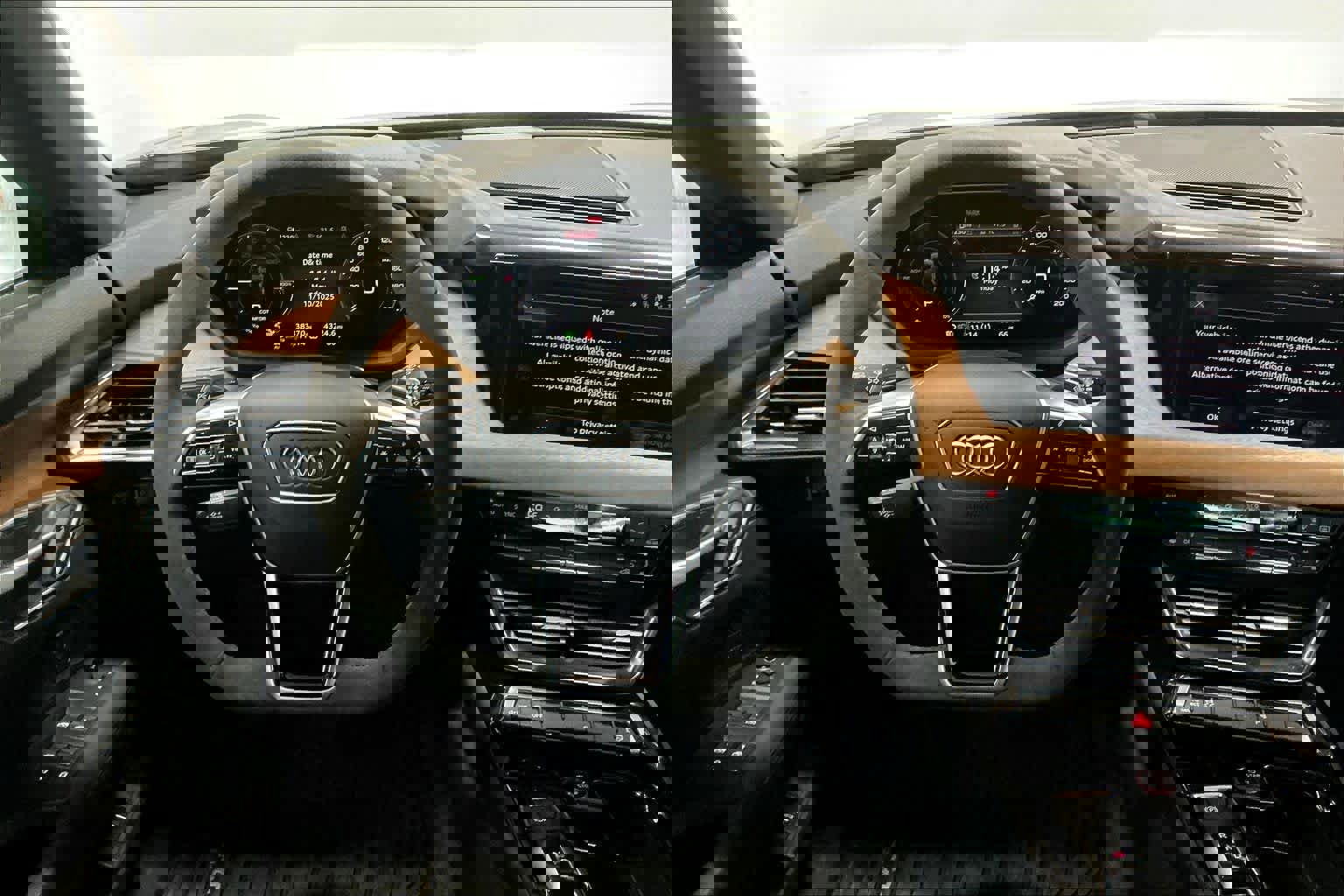 Used 2022 Audi e-tron GT Premium Plus image 8