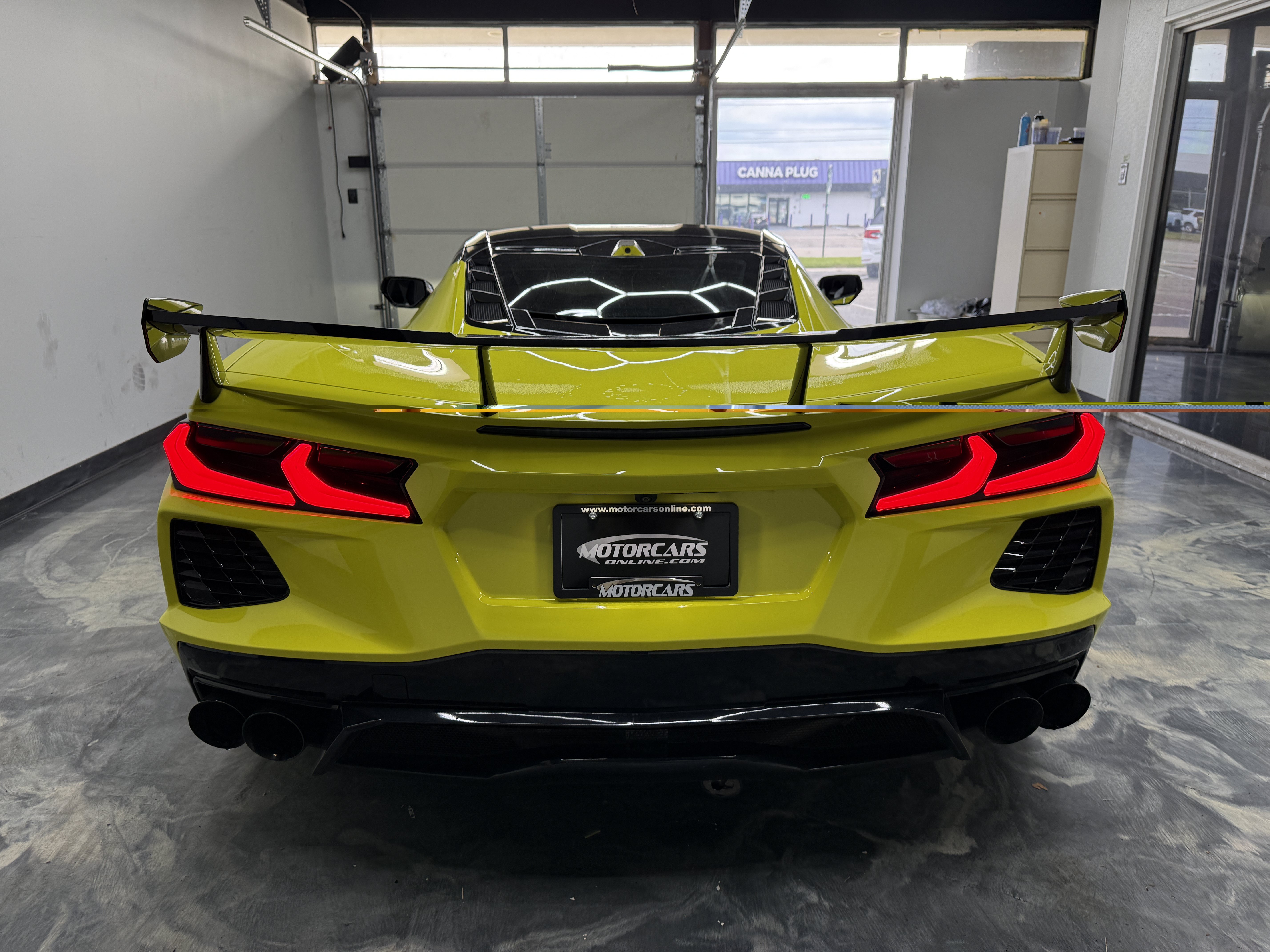 Used 2023 Chevrolet Corvette Stingray Preferred Cpe w/ Z51 Performance Package RWD image 10