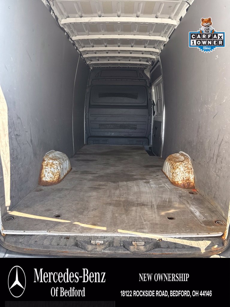 Used 2015 Mercedes-Benz Sprinter 2500 image 6
