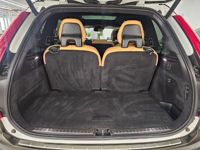Used 2021 Volvo XC90 T8 Inscription w/ Protection Package Premier AWD/4WD image 40