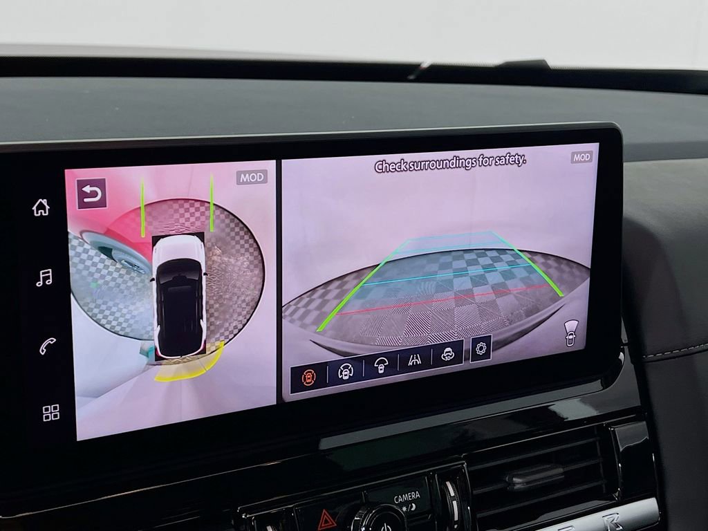 New 2026 Nissan Pathfinder SL image 12