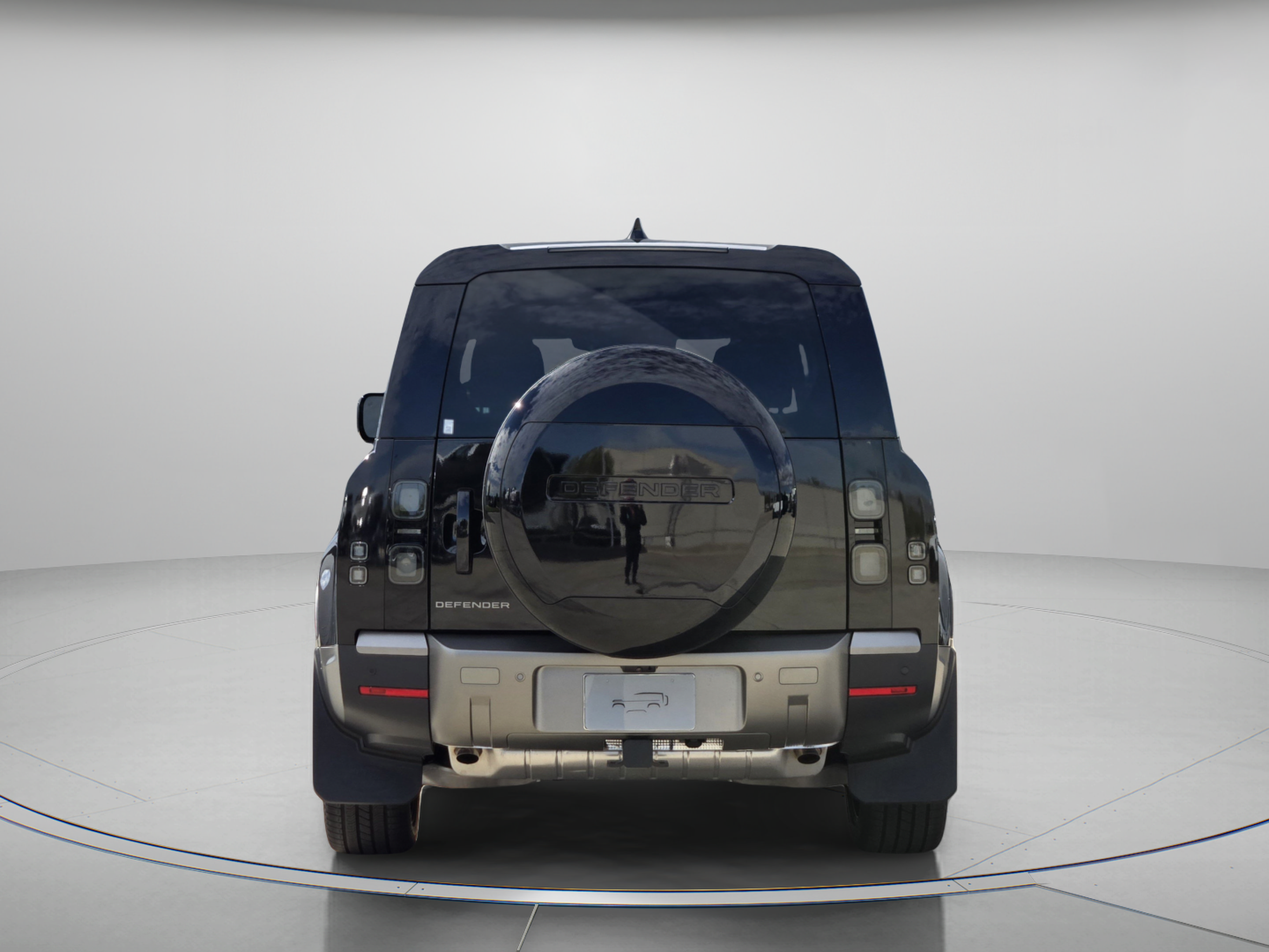 New 2026 Land Rover Defender 130 S AWD/4WD image 4