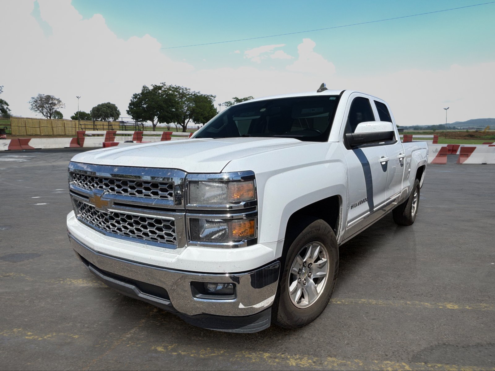 Used 2015 Chevrolet Silverado 1500 LT w/ All Star Edition RWD image 5