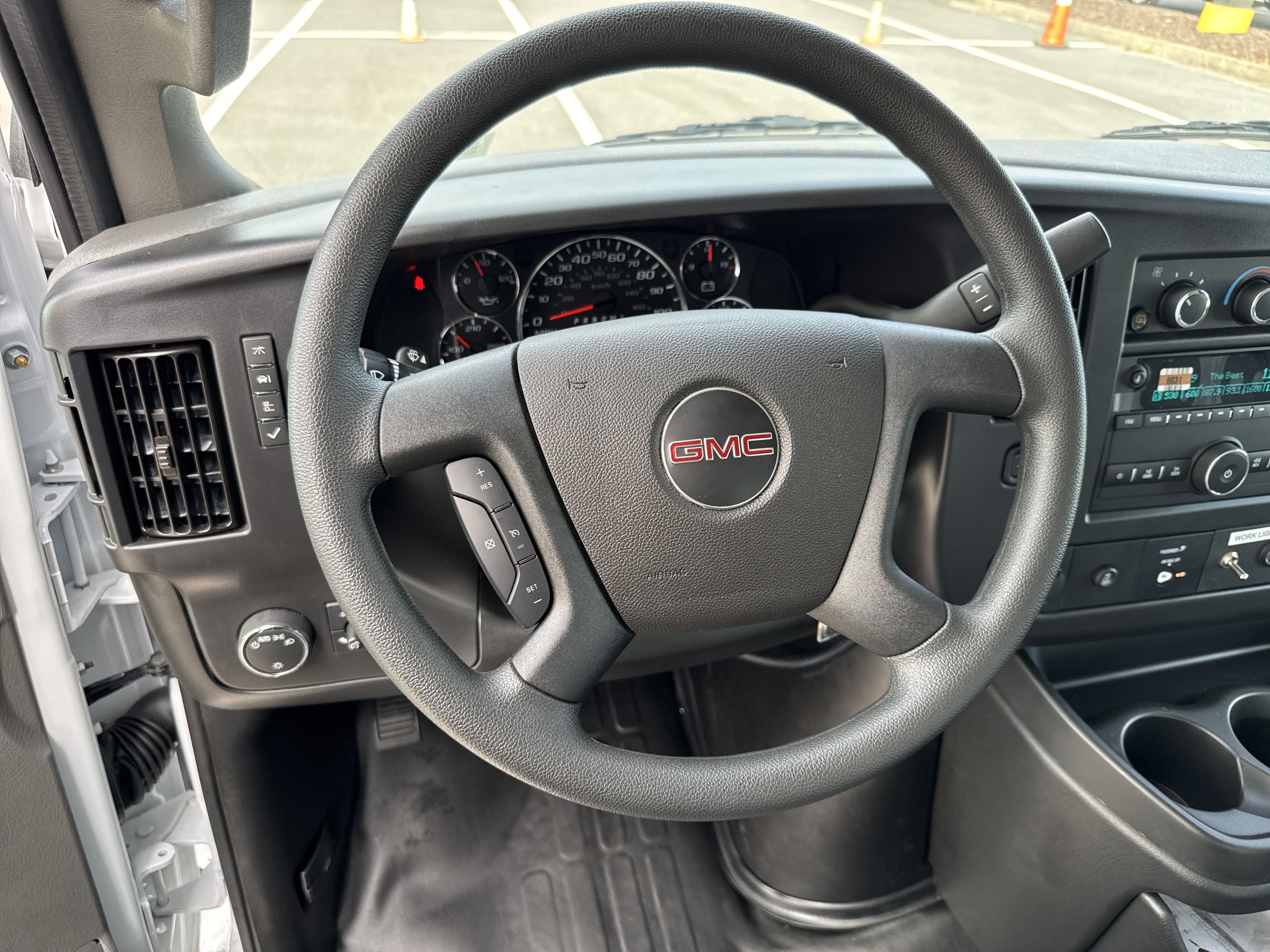New 2025 GMC Savana 3500 w/ Power Convenience Package RWD image 18