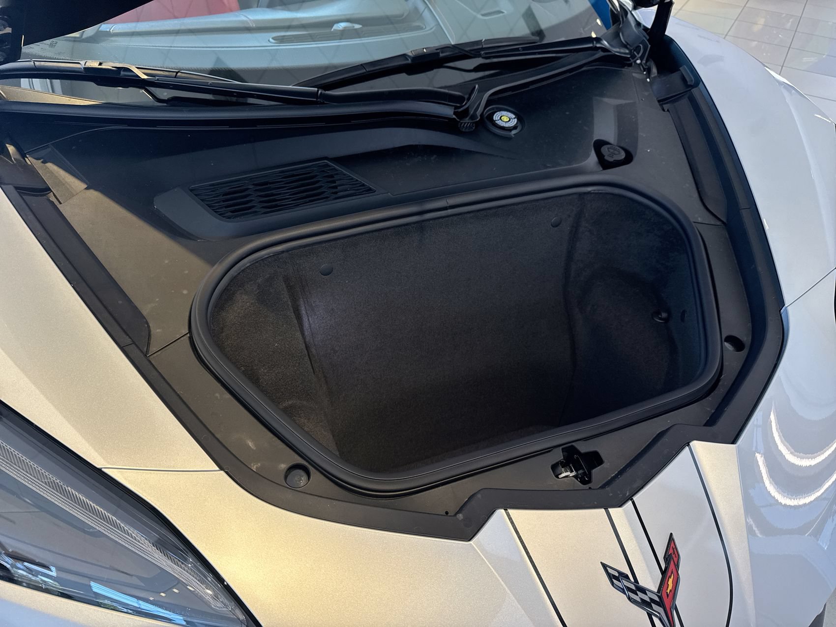 New 2027 Chevrolet Corvette Stingray Convertible w/ Battery Protection Package RWD image 25
