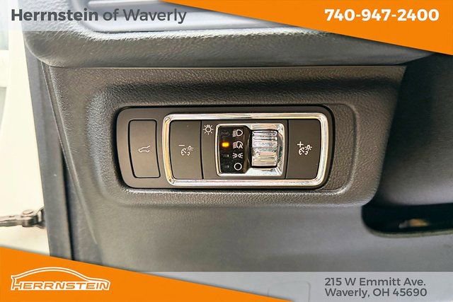 Used 2022 Lincoln Corsair Reserve w/ Equipment Group 201A AWD/4WD image 15