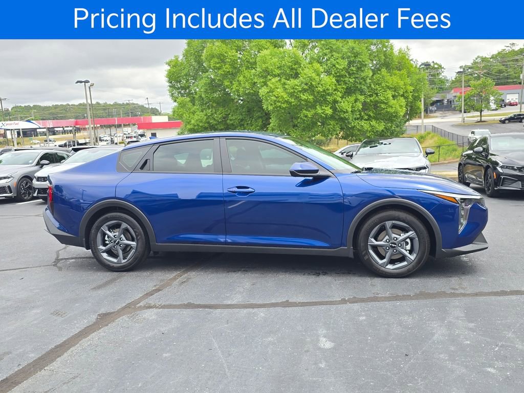 New 2026 Kia K4 FWD image 2