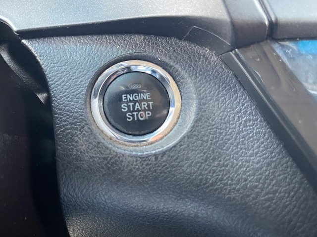 Used 2017 Toyota Sienna SE FWD image 22