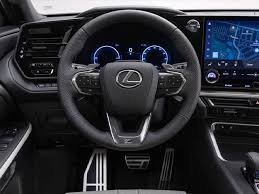 Used 2025 Lexus TX 500h AWD w/ Technology Package image 4