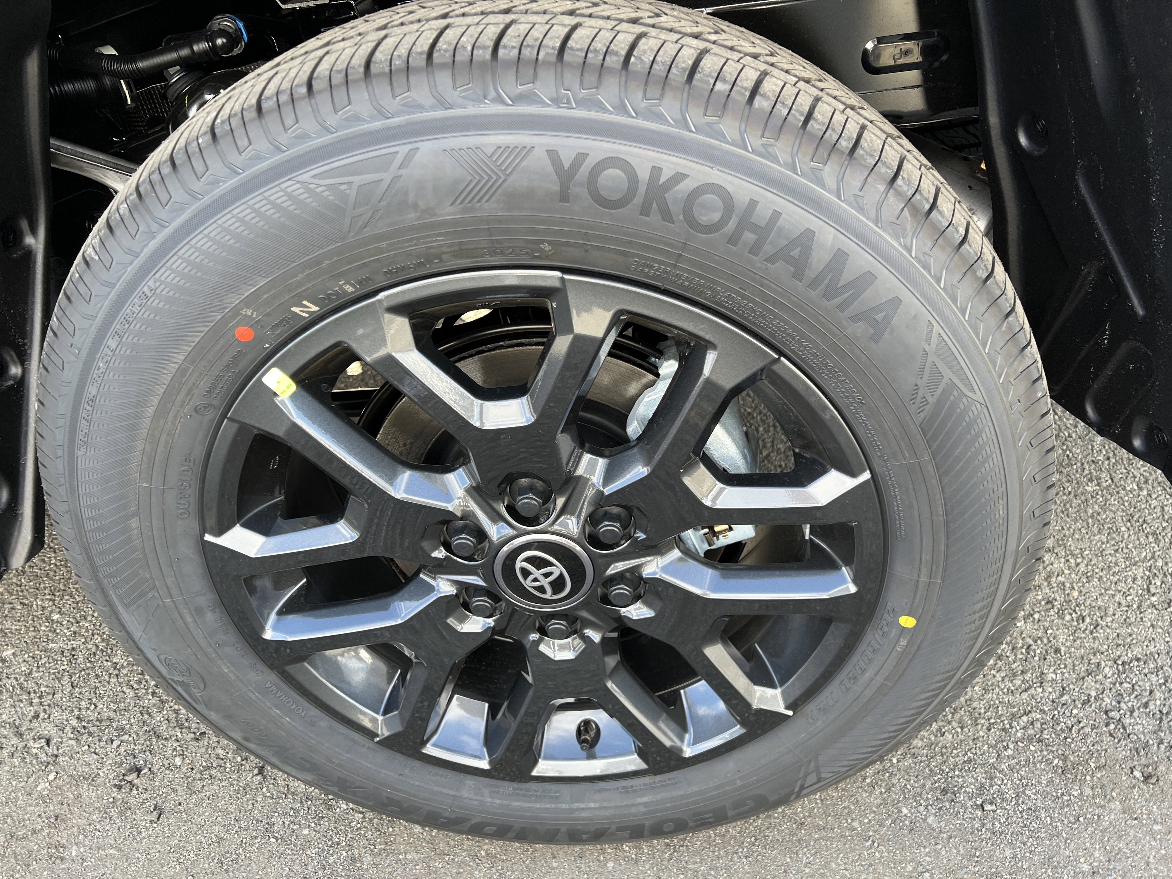 New 2026 Toyota Tundra Platinum image 7