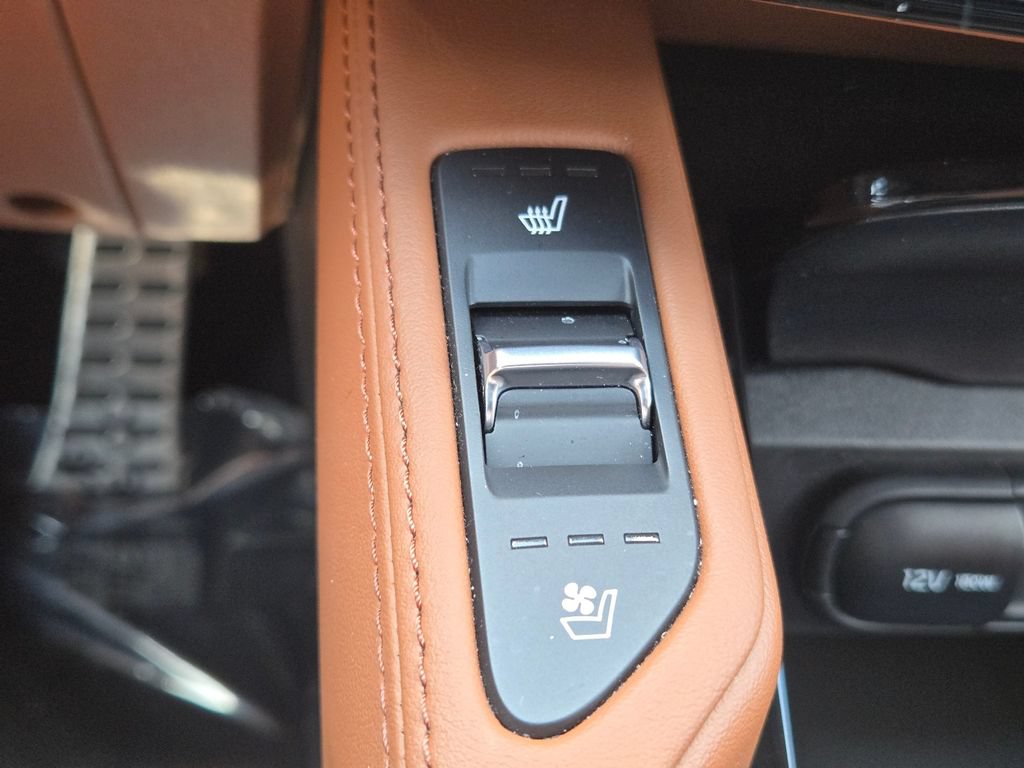 Used 2025 Kia Telluride SX Prestige X-Pro AWD/4WD image 25