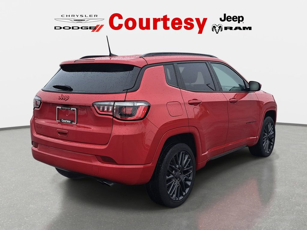 Certified 2022 Jeep Compass Limited image 5