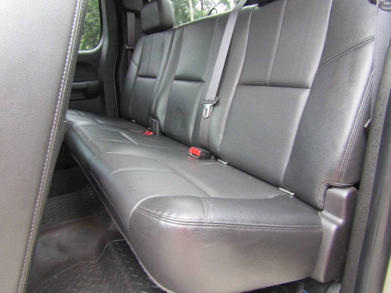 Used 2012 Chevrolet Silverado 2500 LTZ w/ LTZ Plus Package image 16