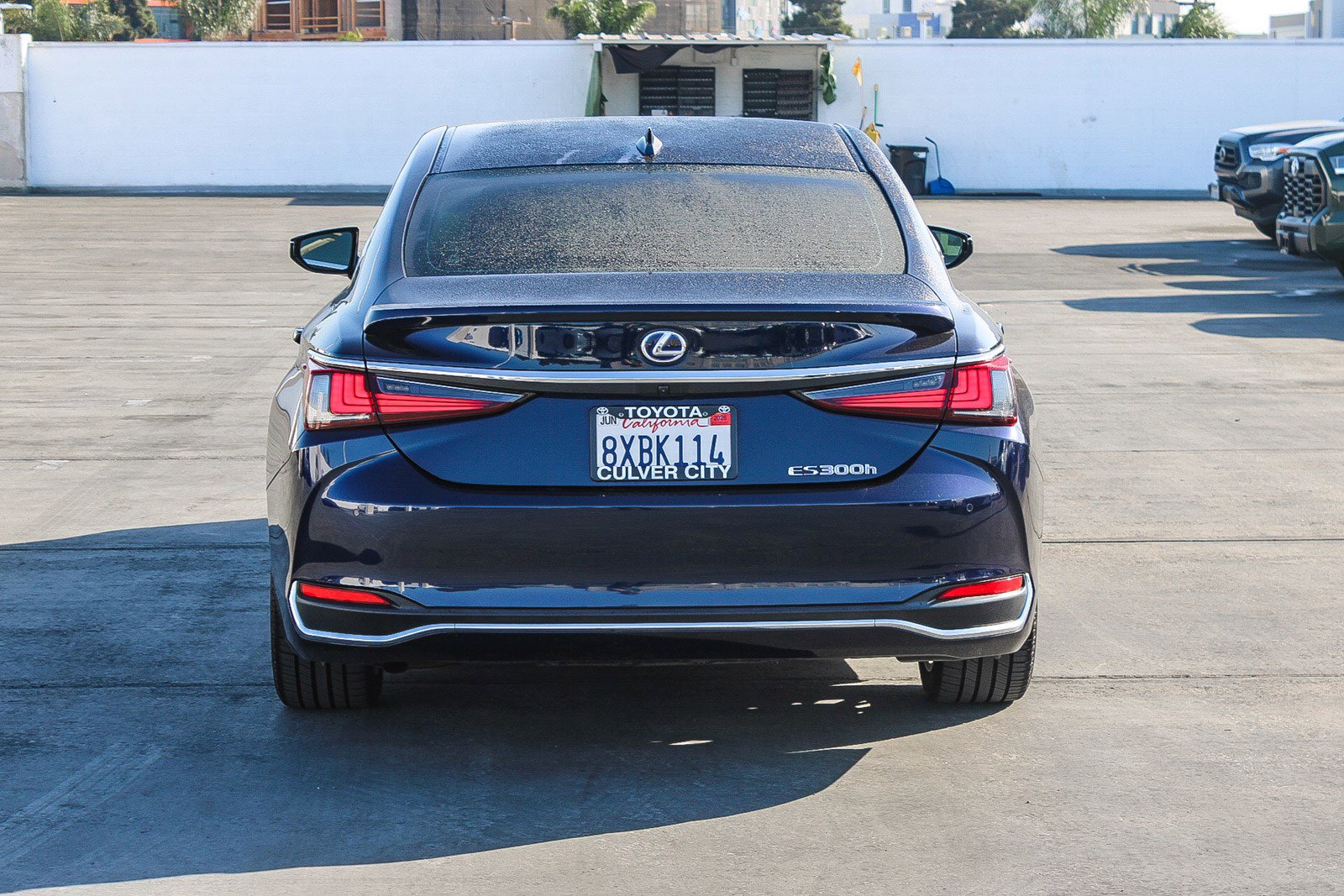 Used 2021 Lexus ES 300h w/ Premium Package image 8