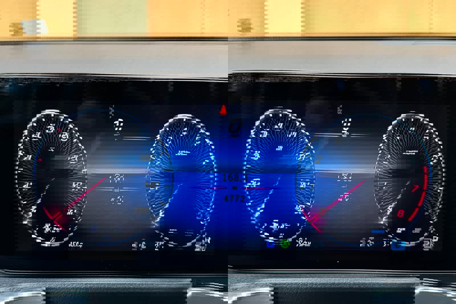 Certified 2025 Mercedes-Benz GLB 250 image 23