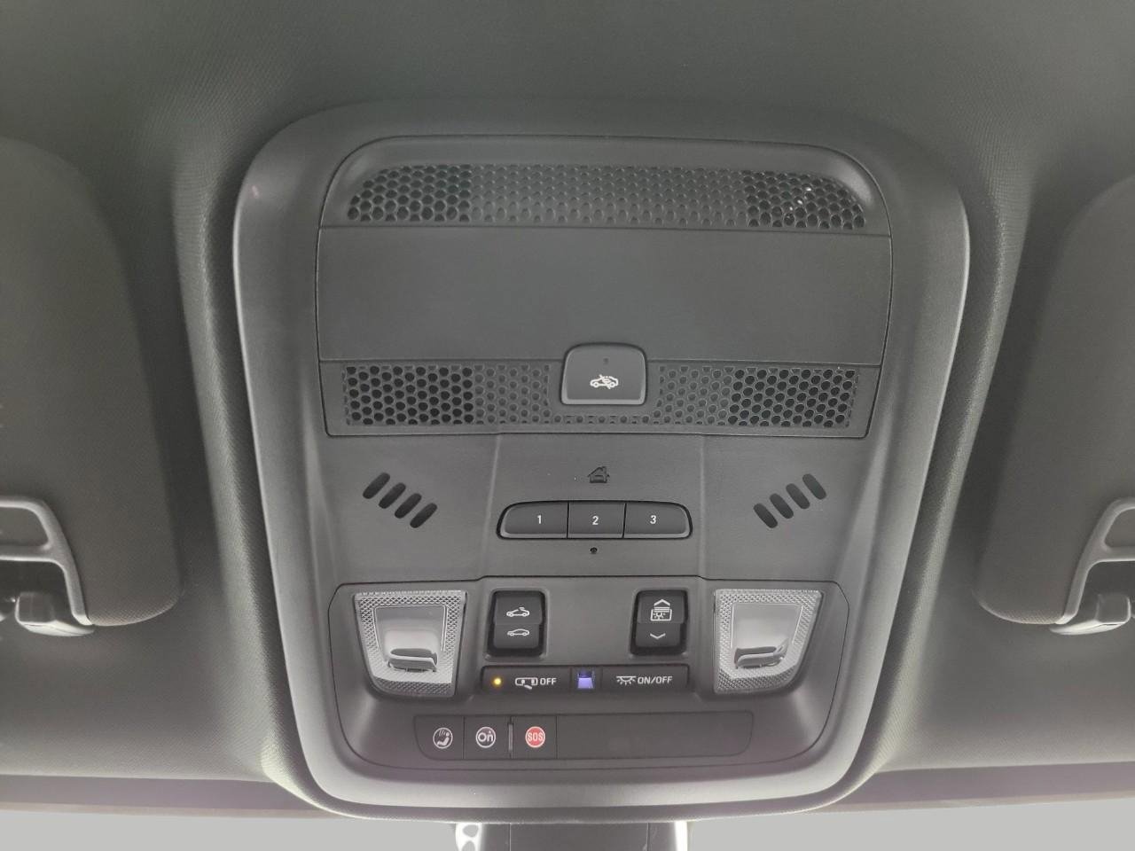 Certified 2025 Cadillac XT5 Premium Luxury image 18