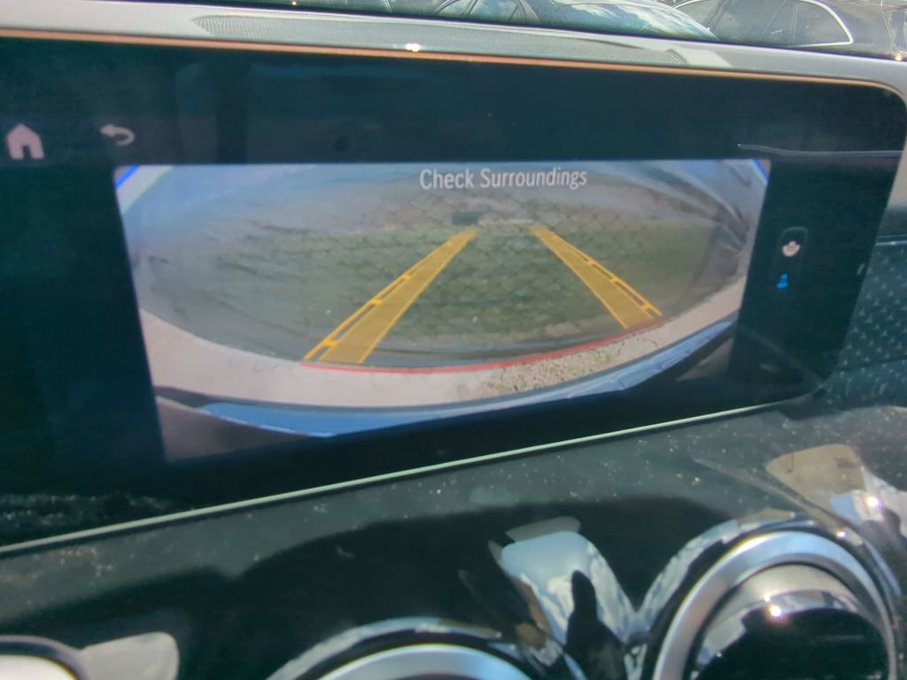 New 2025 Mercedes-Benz GLB 250 GLB 250 image 7