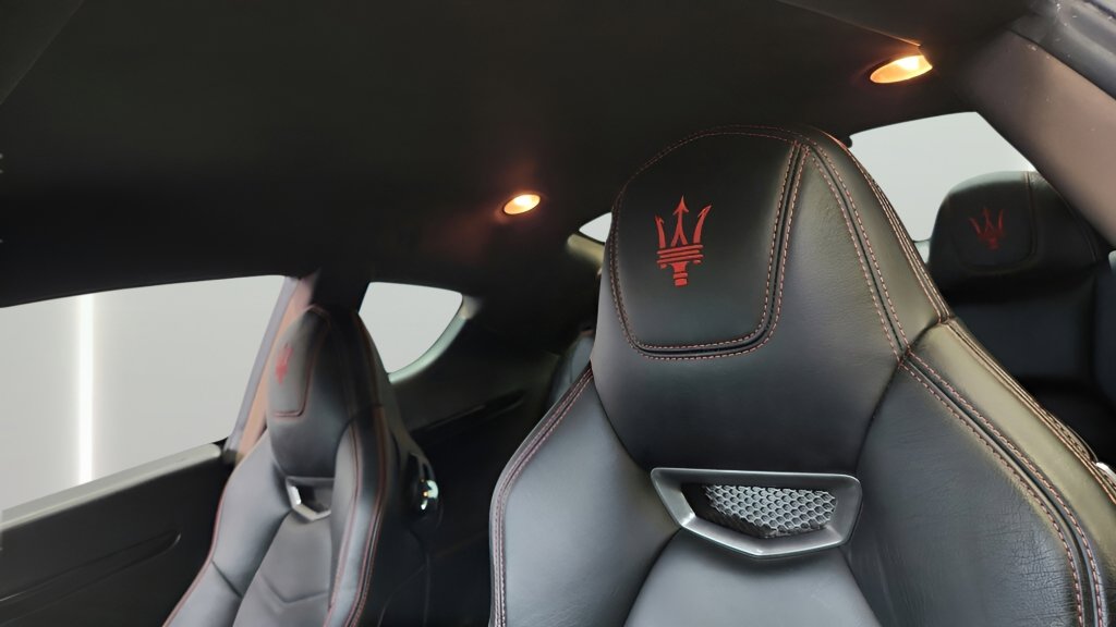 Used 2018 Maserati GranTurismo Sport image 22
