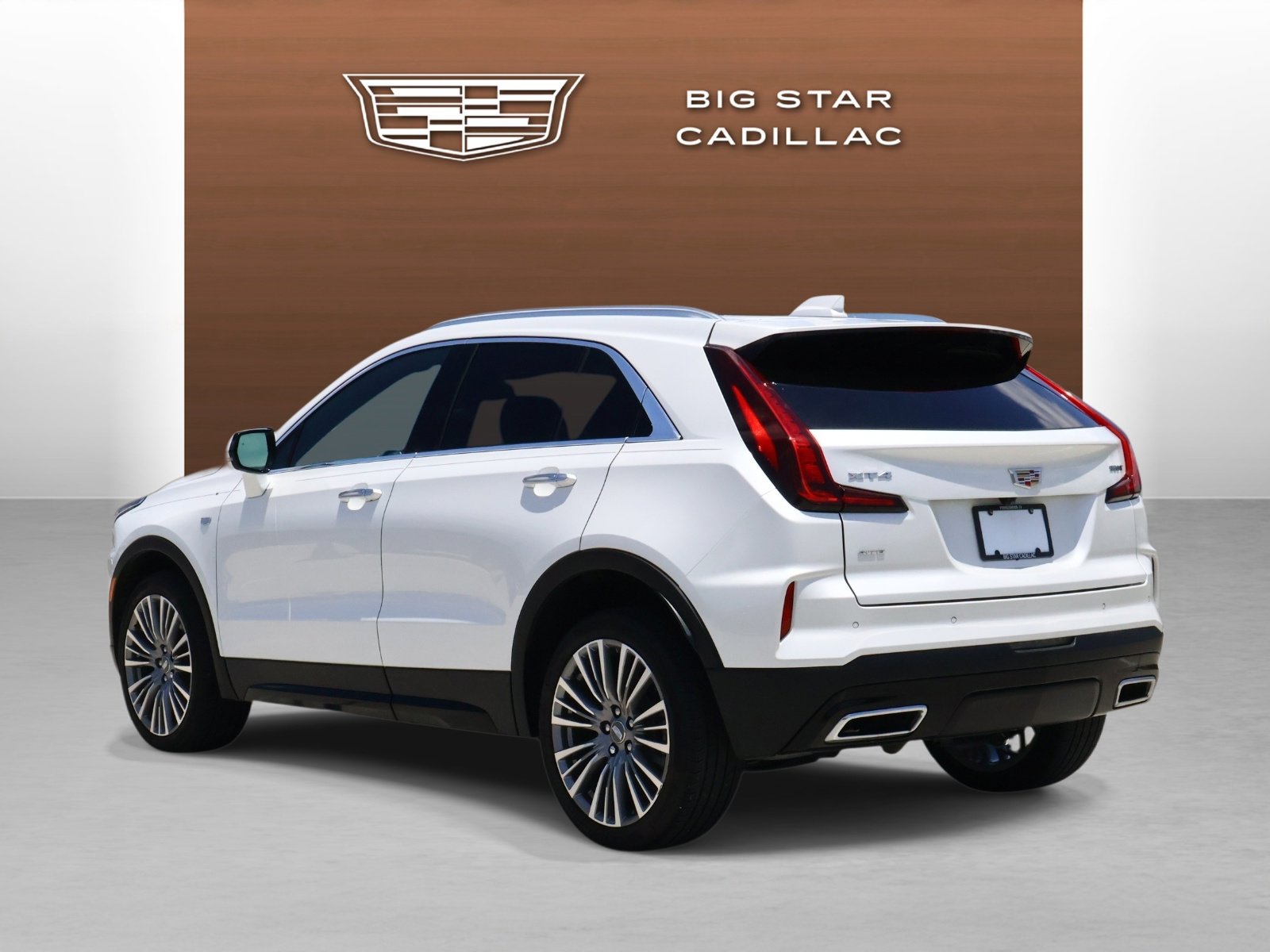 Used 2024 Cadillac XT4 Premium Luxury AWD/4WD image 3