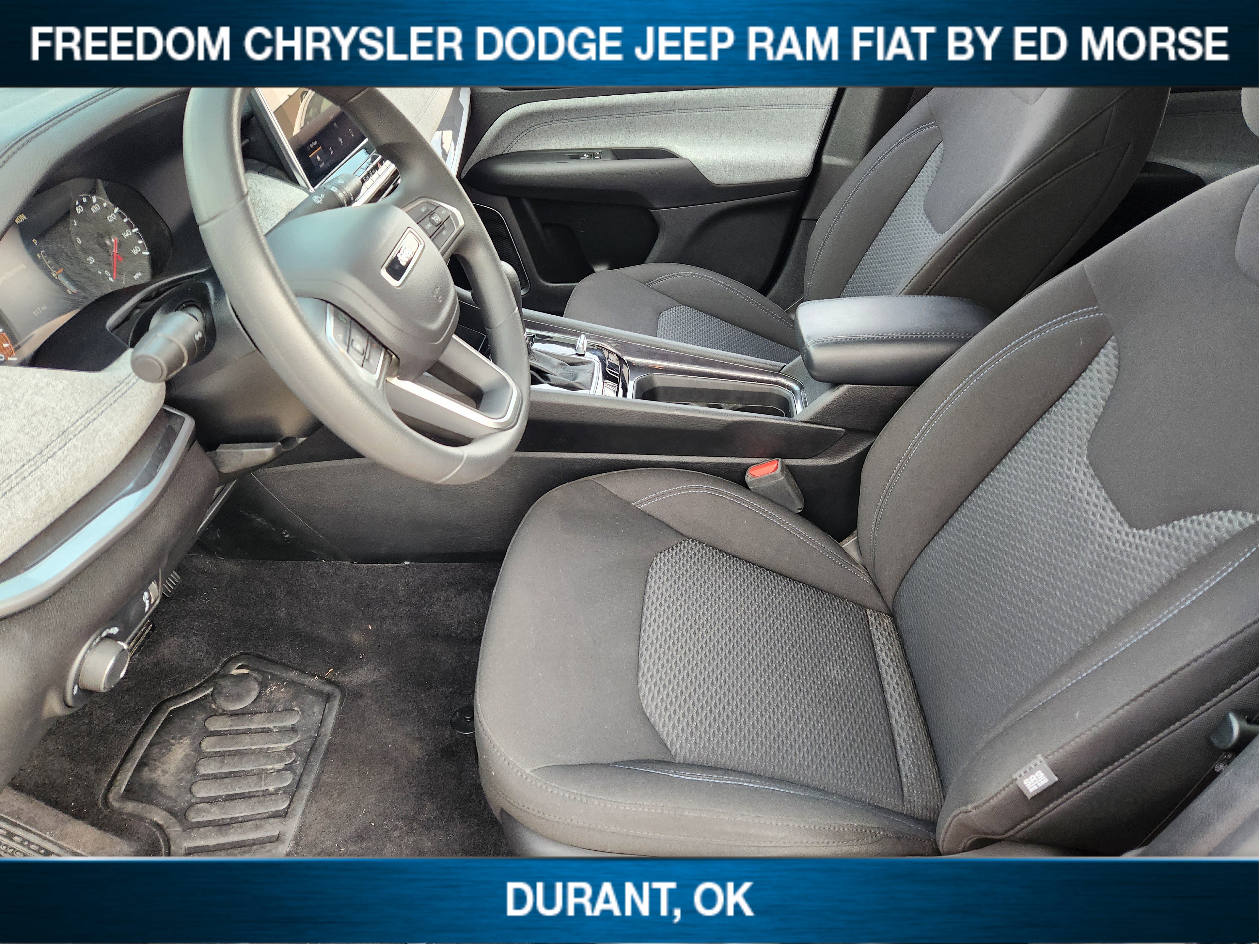 New 2024 Jeep Compass Sport w/ Mopar Graphics Package image 9